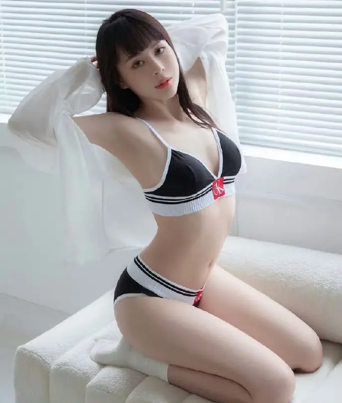 学生使用平板电脑