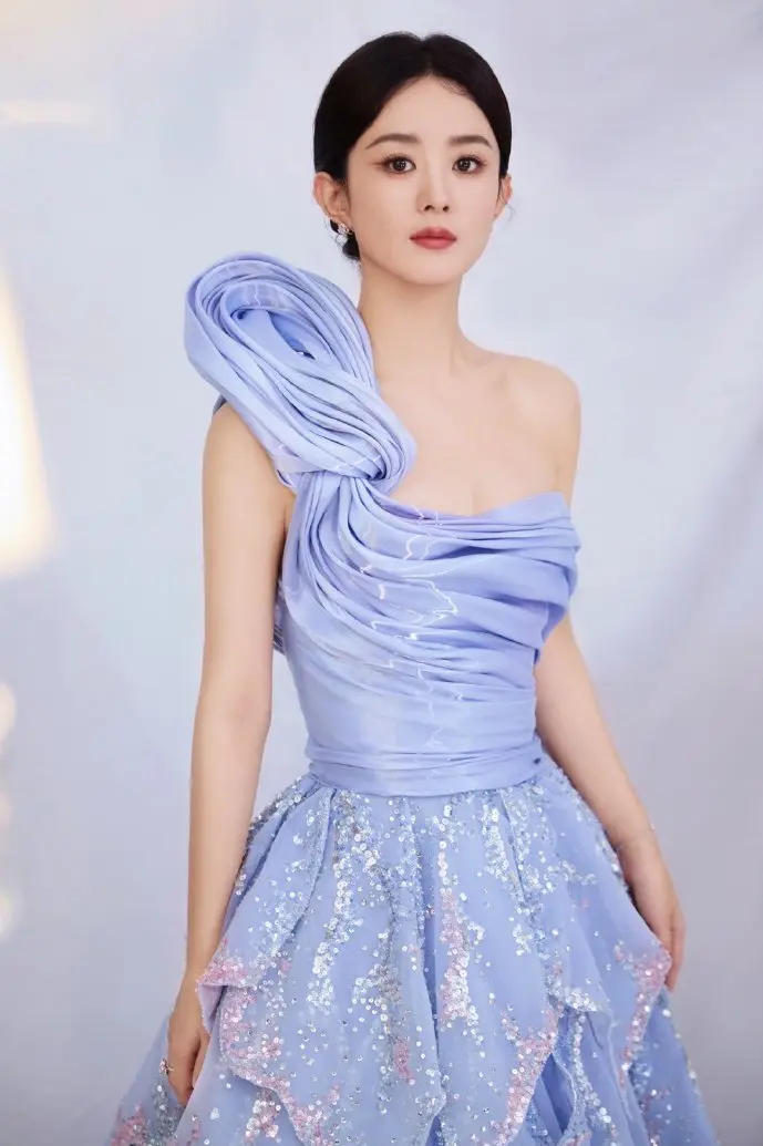 人人影视服务器被查封现场